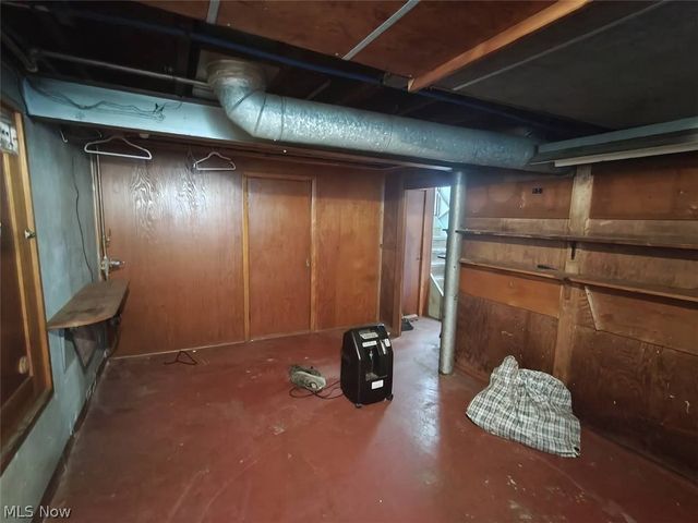 18703 Kewanee Avenue, Cleveland, OH 44119