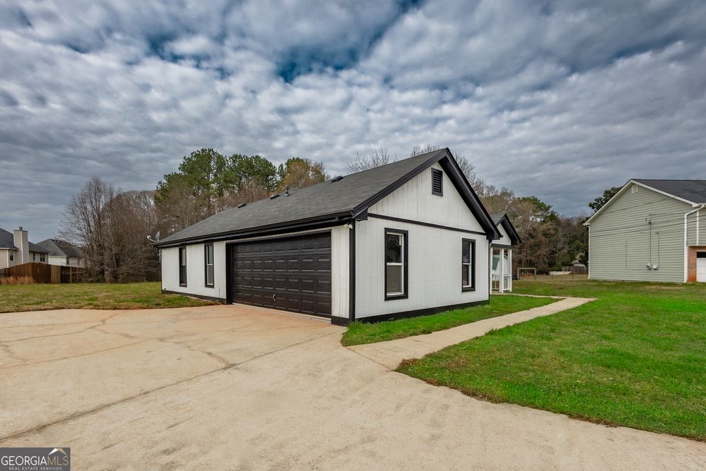 35 Springfield Way, Covington, GA 30016