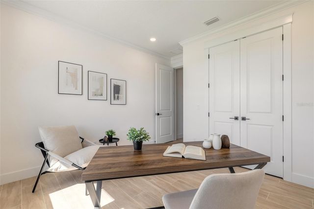 704 SKYLANE CIRCLE, Edgewater, FL 32132