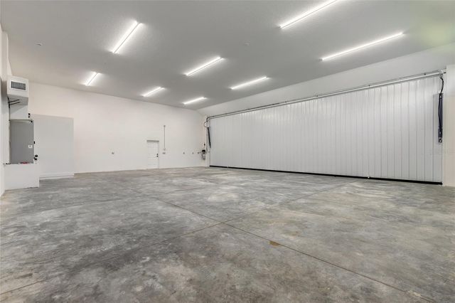 704 SKYLANE CIRCLE, Edgewater, FL 32132