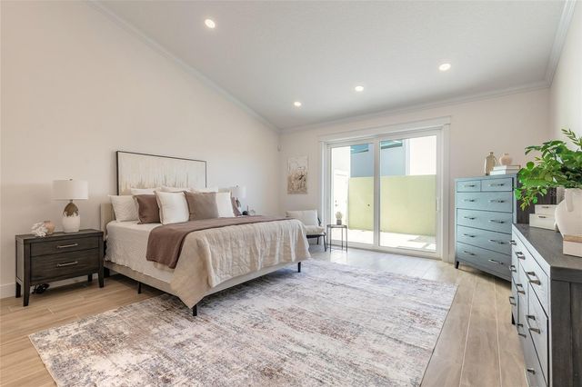 704 SKYLANE CIRCLE, Edgewater, FL 32132