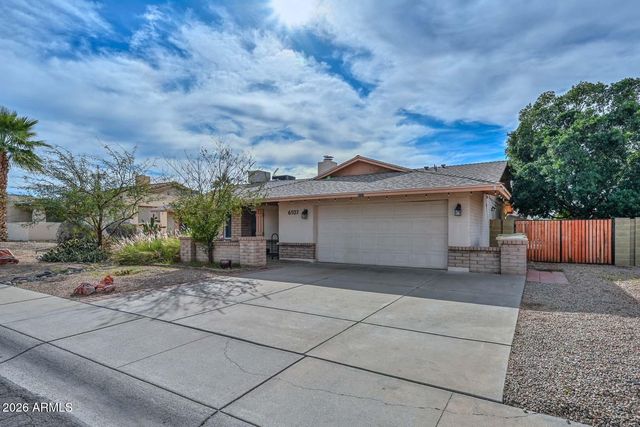 6107 W WINDROSE Drive, Glendale, AZ 85304