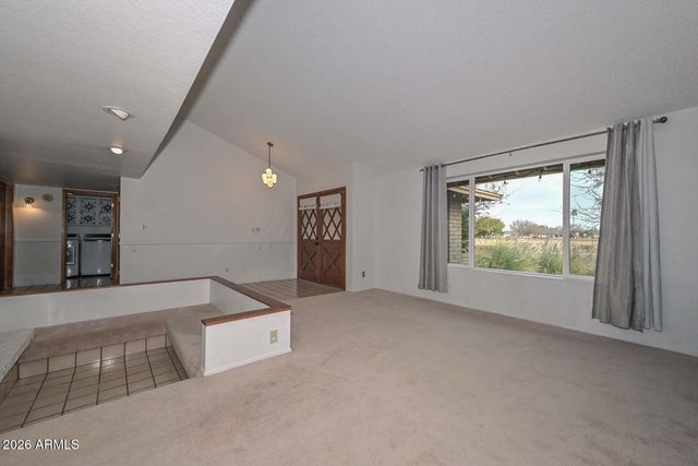 6107 W WINDROSE Drive, Glendale, AZ 85304