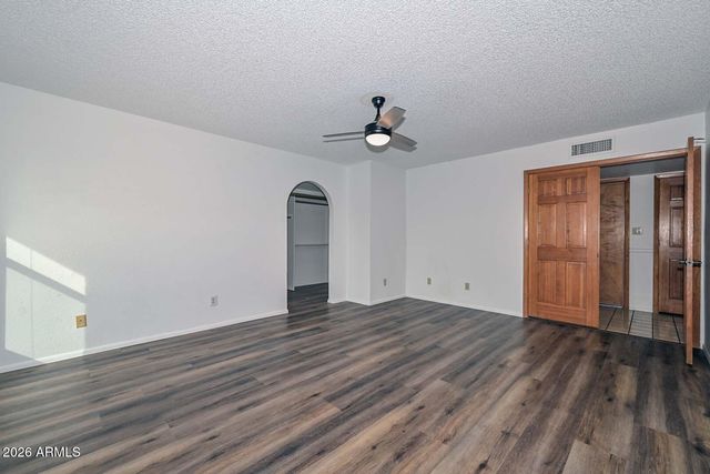 6107 W WINDROSE Drive, Glendale, AZ 85304