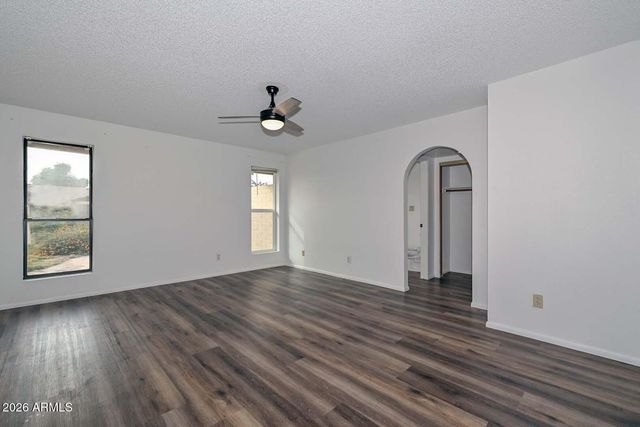 6107 W WINDROSE Drive, Glendale, AZ 85304