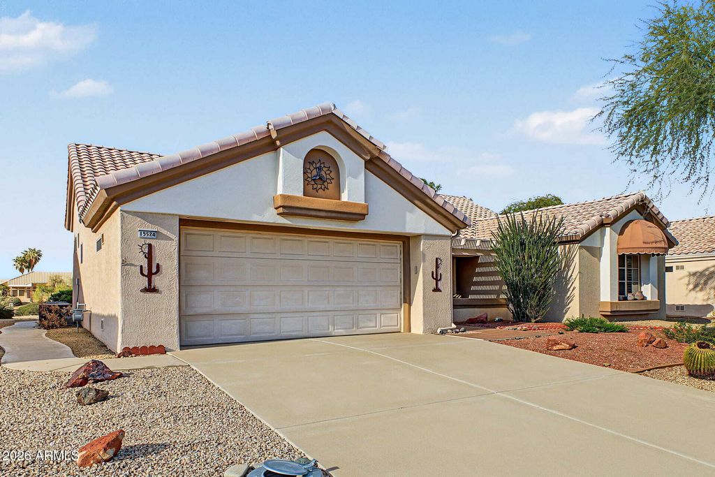 15524 W SKY HAWK Drive, Sun City West, AZ 85375 — photo 2