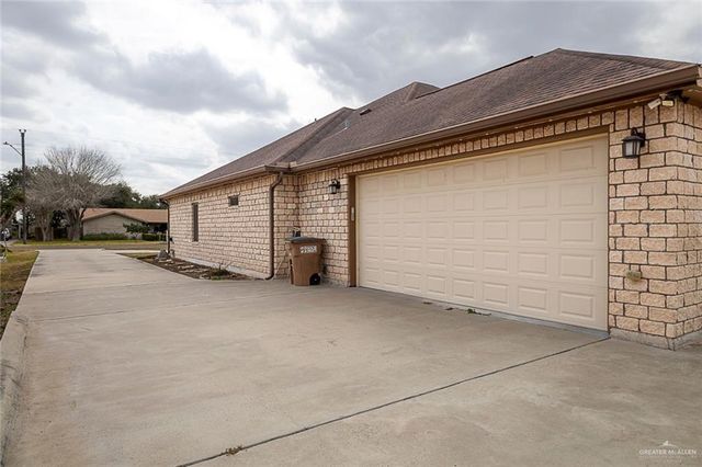 401 Ric Mar Street, Edinburg, TX 78541