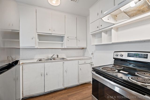 1600 S Elm Avenue, Bartlesville, OK 74003