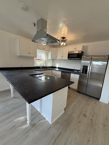 103 Springer Dr, Lawrenceburg, TN 38464