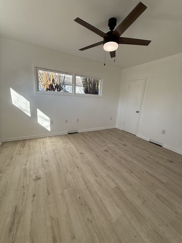 103 Springer Dr, Lawrenceburg, TN 38464