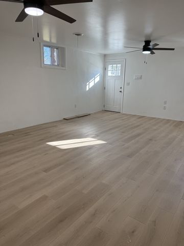 103 Springer Dr, Lawrenceburg, TN 38464