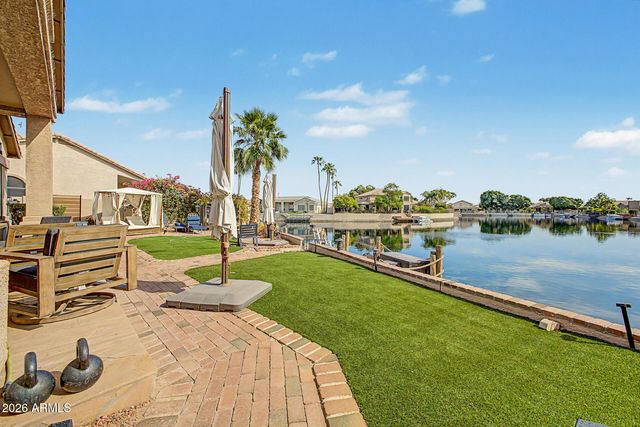 5477 W QUAIL Avenue, Glendale, AZ 85308