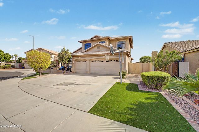 5477 W QUAIL Avenue, Glendale, AZ 85308