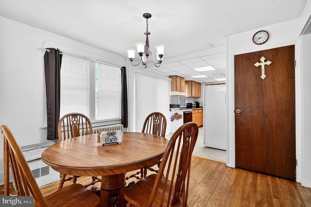 1105 PARKSIDE AVE, Ewing, NJ 08618