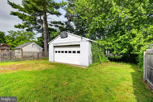 1105 PARKSIDE AVE, Ewing, NJ 08618