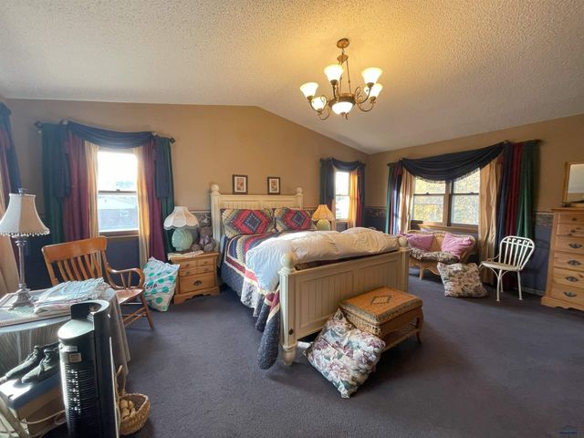 3452 BROOKSIDE DR, Rapid City, SD 57702