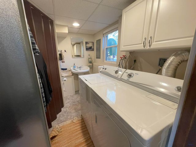 3452 BROOKSIDE DR, Rapid City, SD 57702