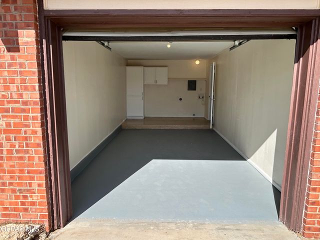 5321 BEAUTONNE Avenue, El Paso, TX 79924