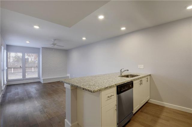 909 Reinli ST 132, Austin, TX 78757