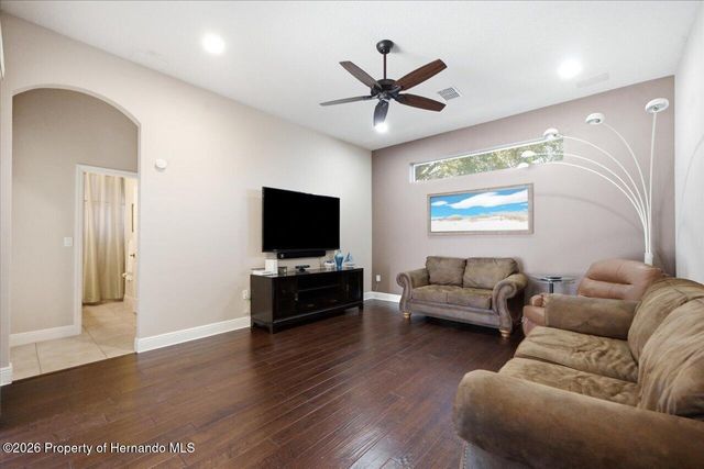 13519 Barkingside Place, Brooksville, FL 34609