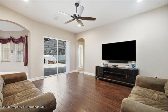 13519 Barkingside Place, Brooksville, FL 34609