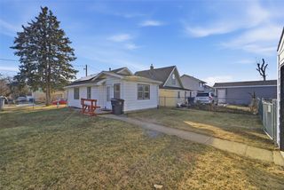 2644 Chicago Avenue, Des Moines, IA 50317