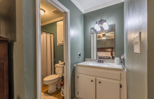 423 Sam Rayburn Dr., Hattiesburg, MS 39402