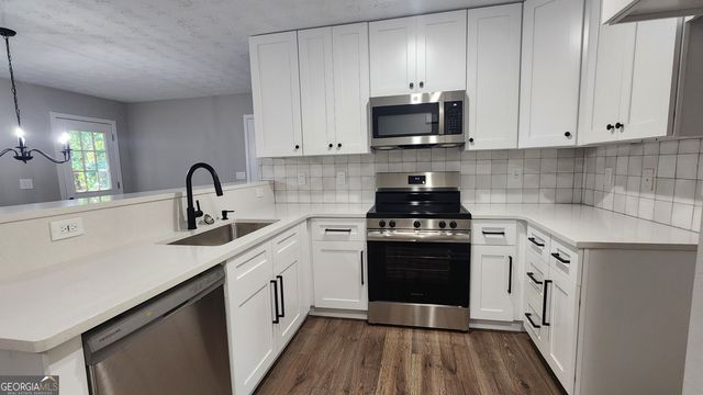 715 Earl North Road, Newnan, GA 30263