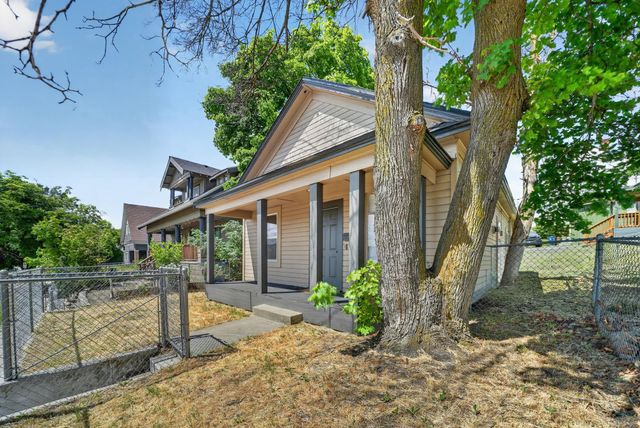 1608 W Maxwell Ave, Spokane, WA 99202