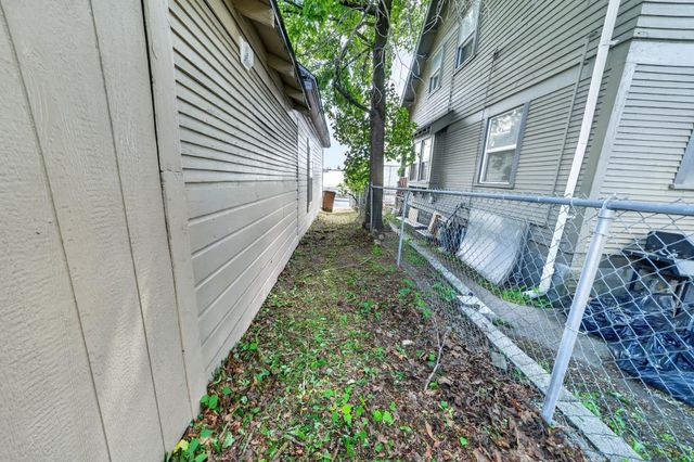 1608 W Maxwell Ave, Spokane, WA 99202