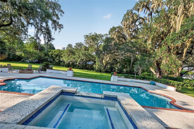 1311 SE 17TH AVENUE, Ocala, FL 34471