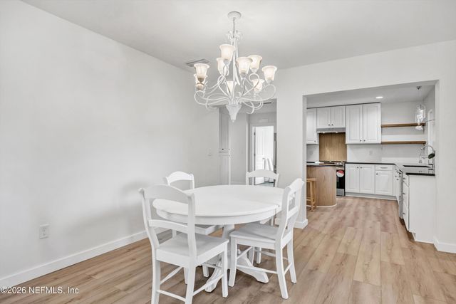 8924 LOPEZ Court, Jacksonville, FL 32216