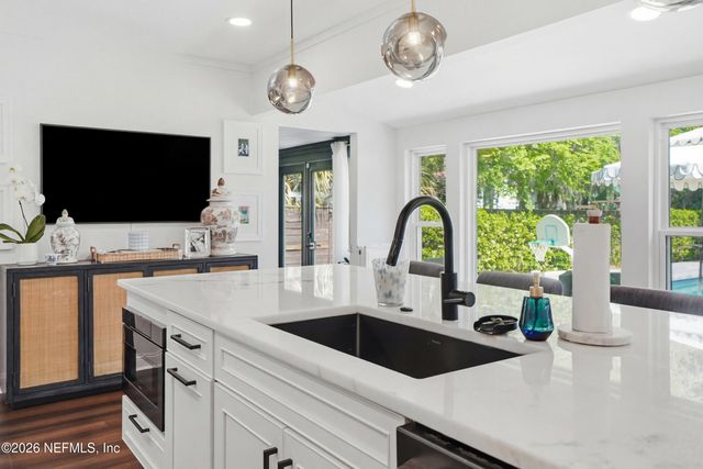 7257 SAN PEDRO Road, Jacksonville, FL 32217