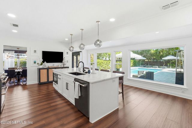 7257 SAN PEDRO Road, Jacksonville, FL 32217