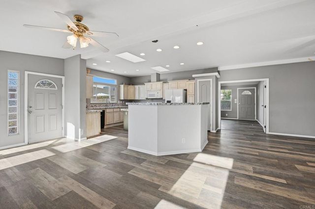 1301 S Hale Avenue SPC 41, Escondido, CA 92029