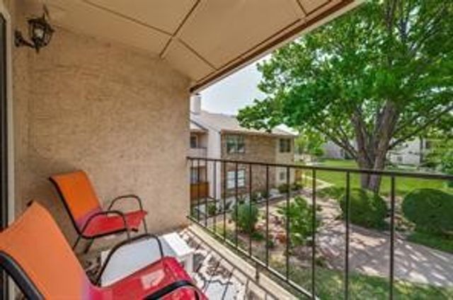 4748 Old Bent Tree Lane 908, Dallas, TX 75287