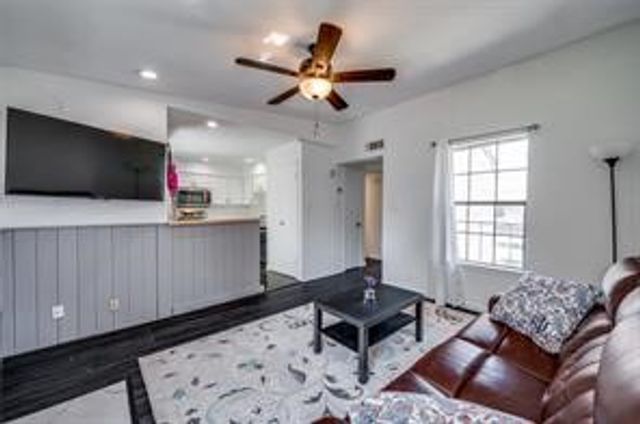 4748 Old Bent Tree Lane 908, Dallas, TX 75287