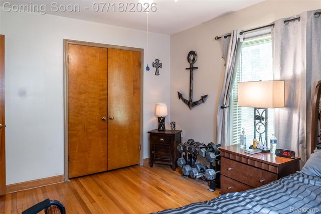 17751 Mayfield Street, Livonia, MI 48152