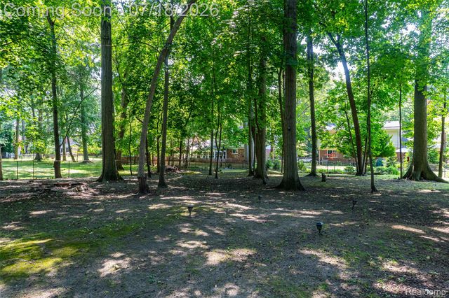 17751 Mayfield Street, Livonia, MI 48152