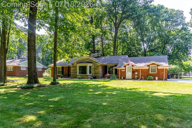 17751 Mayfield Street, Livonia, MI 48152