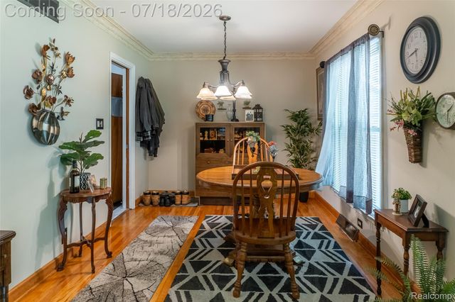 17751 Mayfield Street, Livonia, MI 48152