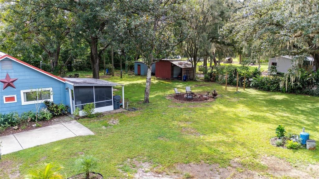 Image 20 of property listing at 3424 SHERERTZ ROAD, Lakeland, FL 33810