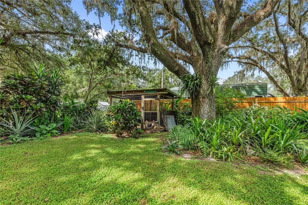 Image 22 of property listing at 3424 SHERERTZ ROAD, Lakeland, FL 33810