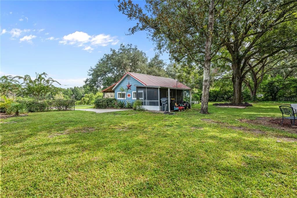 Image 24 of property listing at 3424 SHERERTZ ROAD, Lakeland, FL 33810