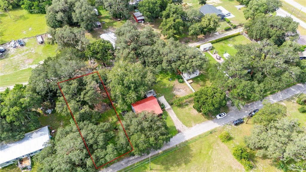 Image 27 of property listing at 3424 SHERERTZ ROAD, Lakeland, FL 33810