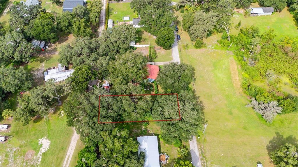Image 28 of property listing at 3424 SHERERTZ ROAD, Lakeland, FL 33810