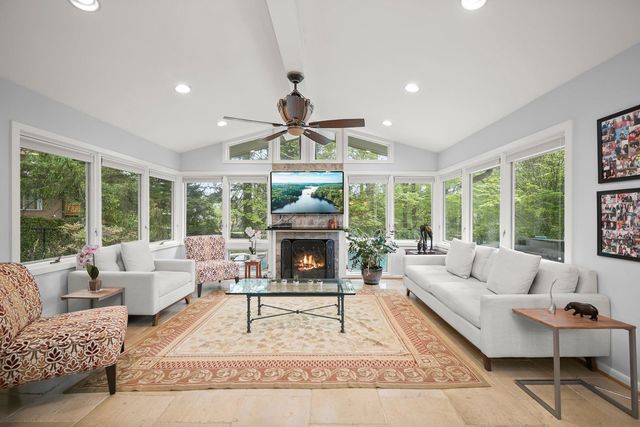 7104 OAK FOREST LN, Bethesda, MD 20817