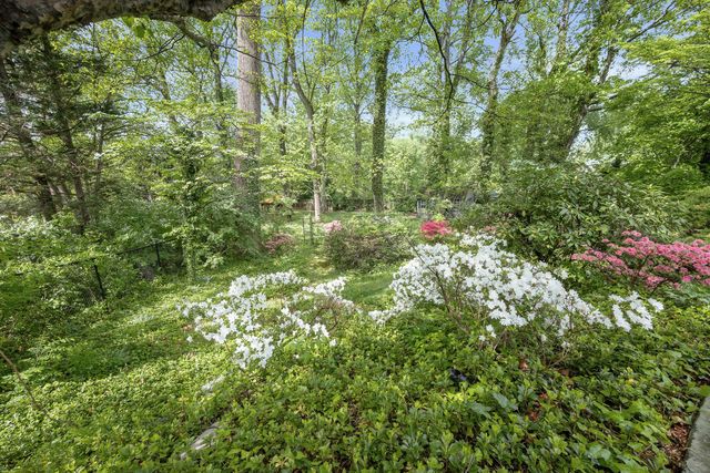 7104 OAK FOREST LN, Bethesda, MD 20817
