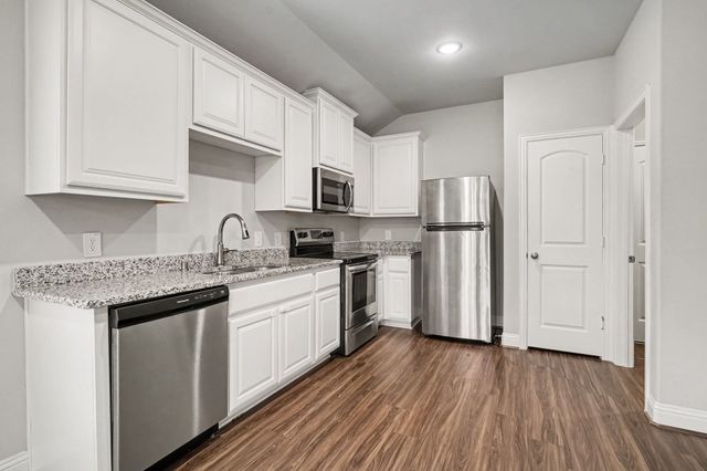1425 Waverley Drive, Greenville, TX 75402