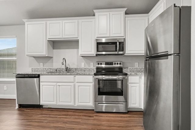 1425 Waverley Drive, Greenville, TX 75402